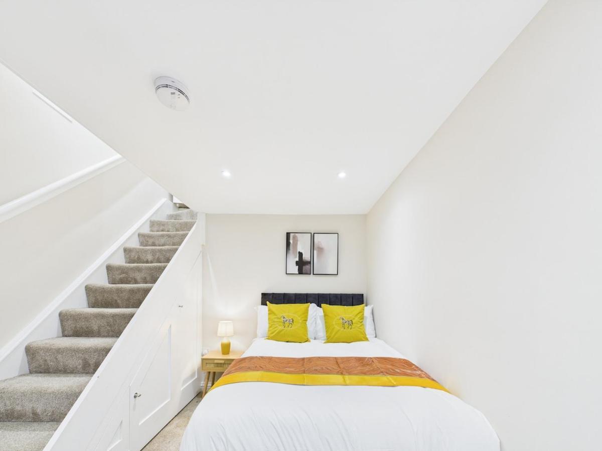 New No 1 Park Street By Signature - 5 Bedroom House Cheltenham