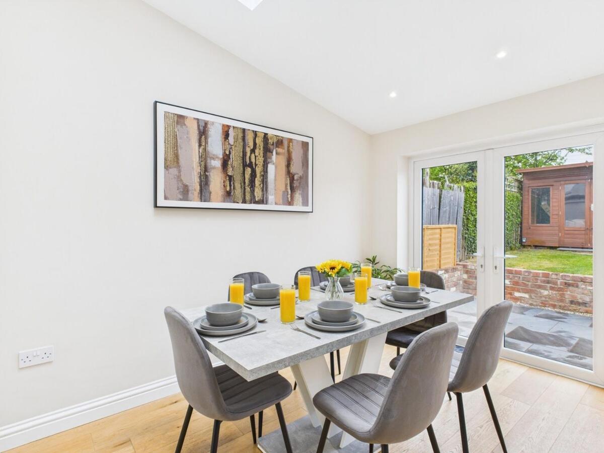 New No 1 Park Street By Signature - 5 Bedroom House * Cheltenham