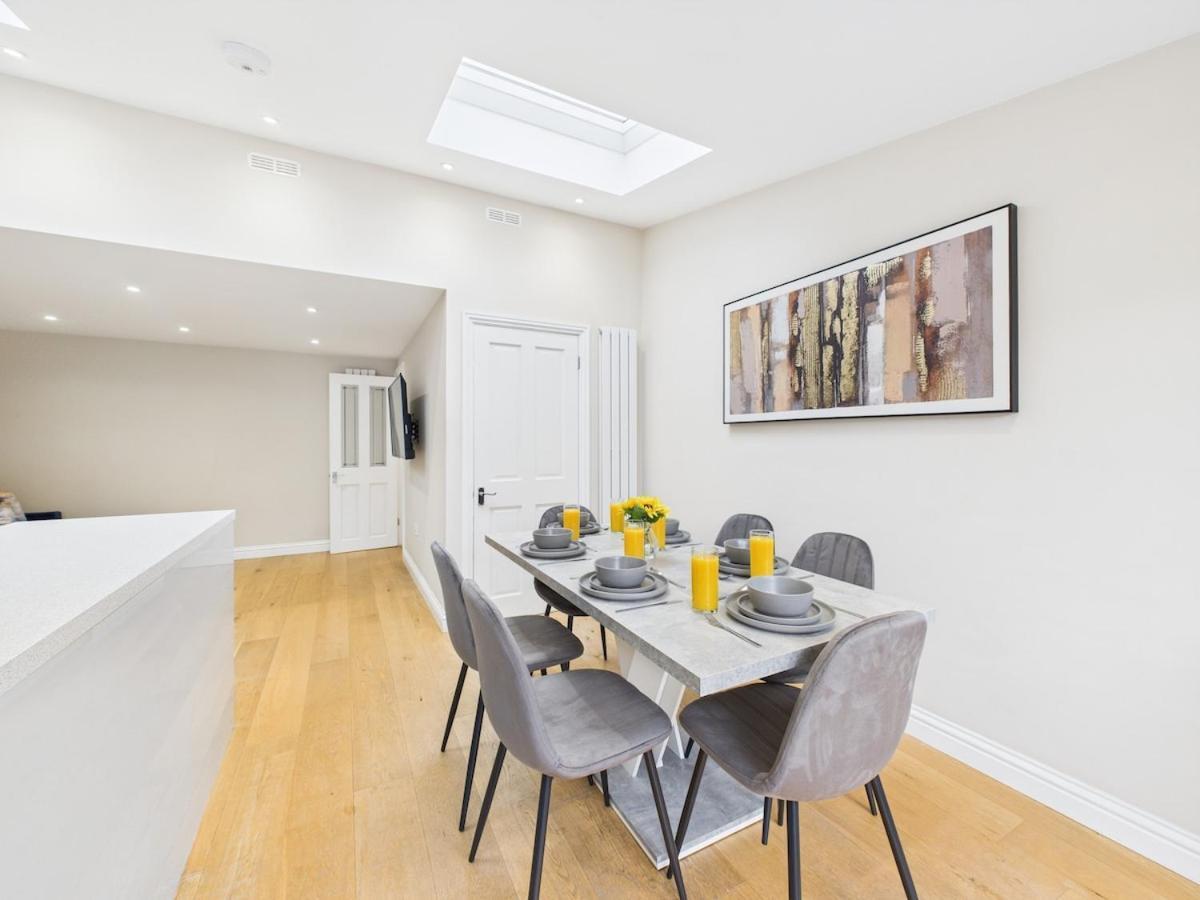 New No 1 Park Street By Signature - 5 Bedroom House *
